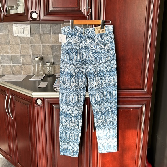 DESIGUAL blue and white printed jeans size EU38/US 6 - Picture 10 of 11